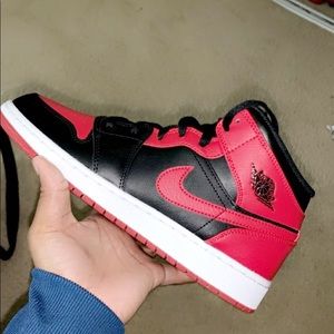 Jordan Banned 1’s